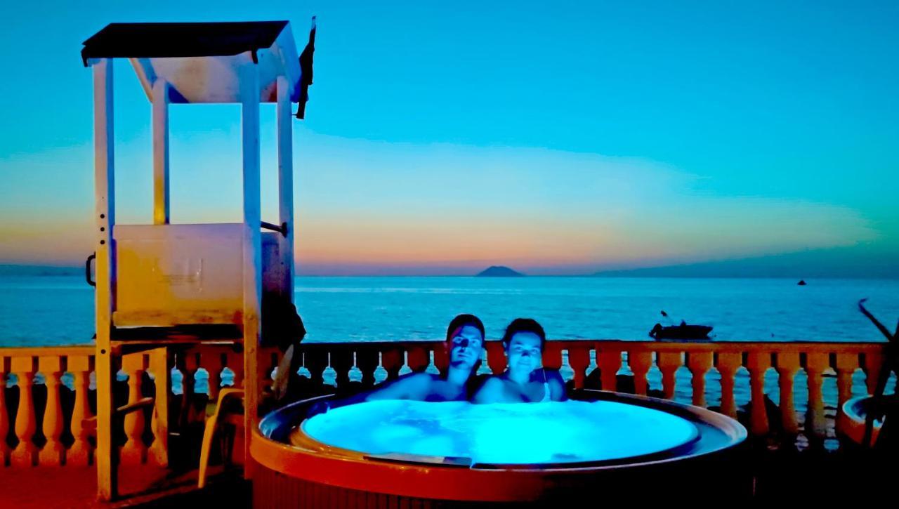Hotel Resort Rocca Di Vadaro Capo Vaticano Εξωτερικό φωτογραφία