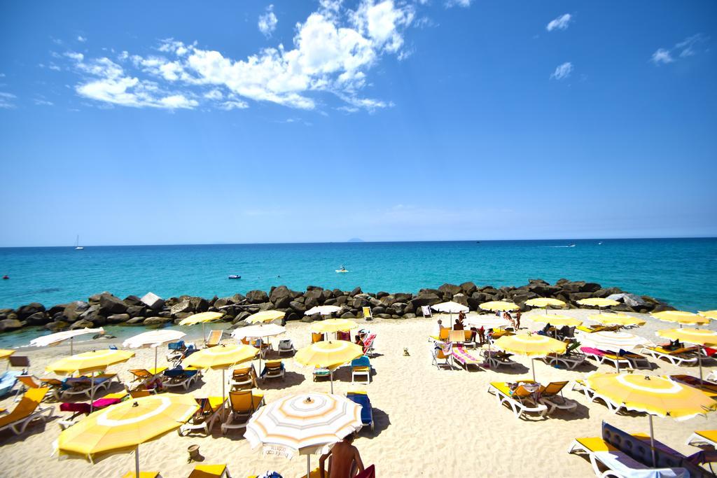 Hotel Resort Rocca Di Vadaro Capo Vaticano Εξωτερικό φωτογραφία
